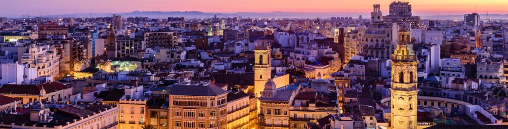 AdobeStock_316396774+