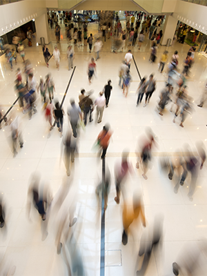 The Digitization of Customer Relationships in the Industrial and Retail Sectors in Italy